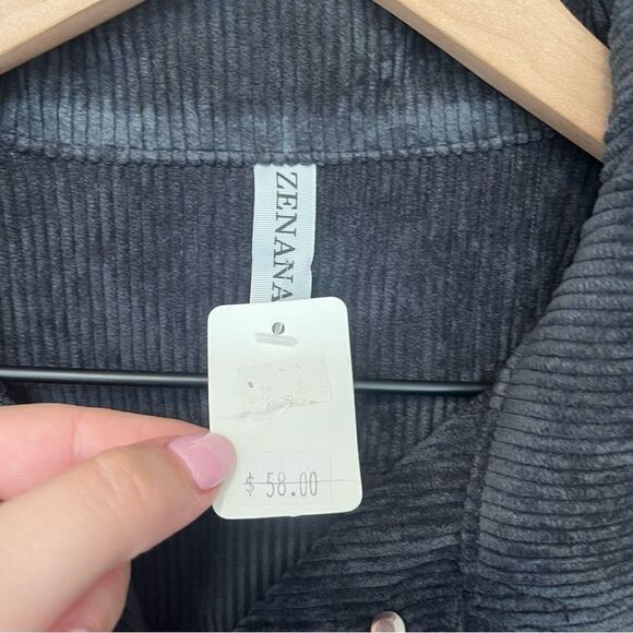 ZENANA DAYNA CORDUROY CROPPED JACKET LARGE Black - Picture 13 of 16